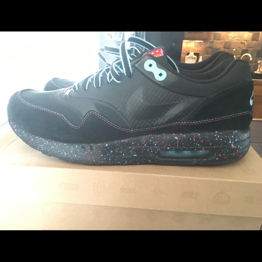 Nike Air Maxim 1 PARRA Pack